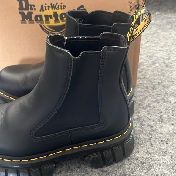 Dr marten Audrick Chelsea black boot - Picture 2 of 9